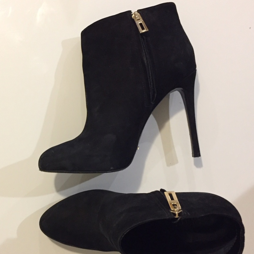 Schutz black Ankle booties, size 9.5 / size 40